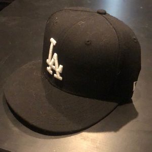 Black LA dodgers hat